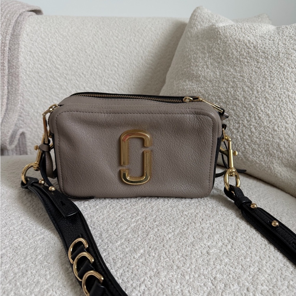 Marc Jacobs Taupe Leather Double Zip Crossbody with Black Strap